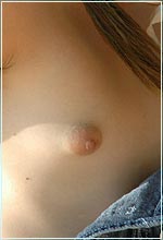 JOSIE JUNIOR exposed nipples